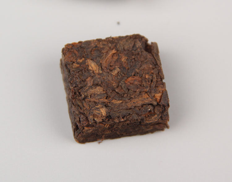 Yunnan Pu'er Tea Ripe Tea Precious Qiao Mu Mini Square Brick Small Tuo Tea Small Golden Brick Black Tea 500g