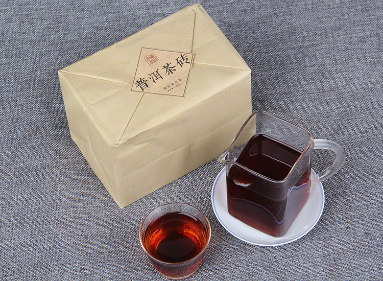 Puerh Tea Ripe Tea Yunnan Puerh Ancient Tree Tea Brick Aged Dry Storage 1000g (250g*4pcs) Puerh Tea Ripe Tea Black Tea