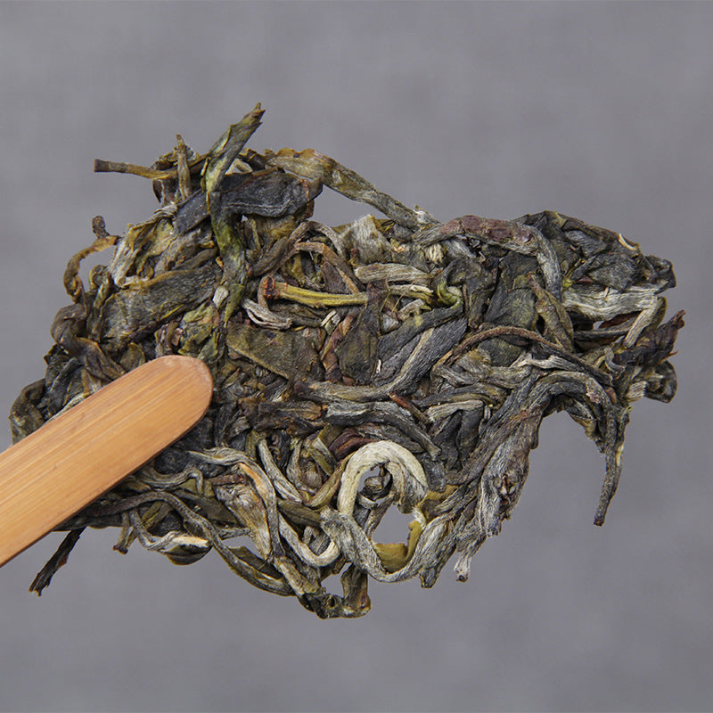 Spring Tea Pu'er Ancient Tree 300 Pu'er Tea Raw Tea Laozhai Icelandic Ancient Tree Head Spring Cake Tea 357g