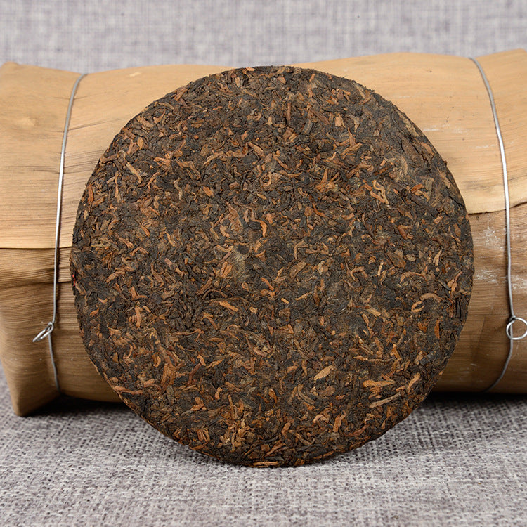 Yunnan Puerh Tea Icelandic Ancient Tree Ripe Tea Cake Black Tea 100g Ripe Tea Ancient Tree Ripe Tea