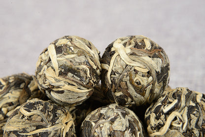 Yunnan Tea Moonlight White Tea Dragon Pearl Hand-kneaded Small Tuo Tea Moonlight Beauty Daughter Tea 500g Ancient Tree