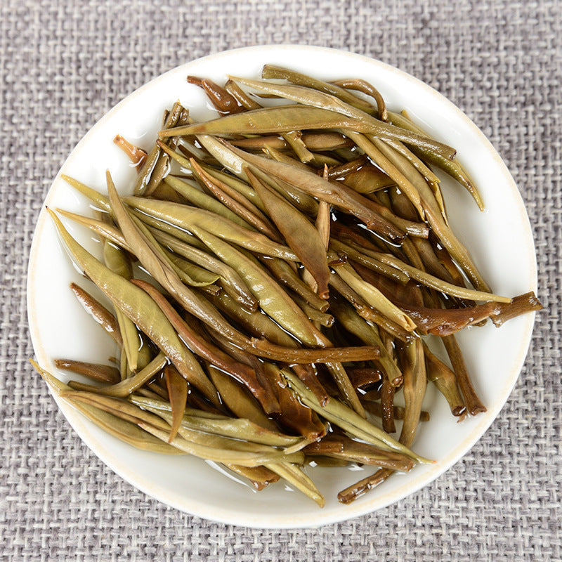 Yunnan Pu'er Tea Leaves Single Bud Baihao Yinzhen Jinggu Da Baihao Moonlight White Large Leaf Ancient Tree White Tea Cake 357g