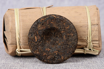 Yiwu Ripe Tea Cake 50g Yunnan Tea Yiwu Tea Area Pu-erh Tea Orchid Aroma