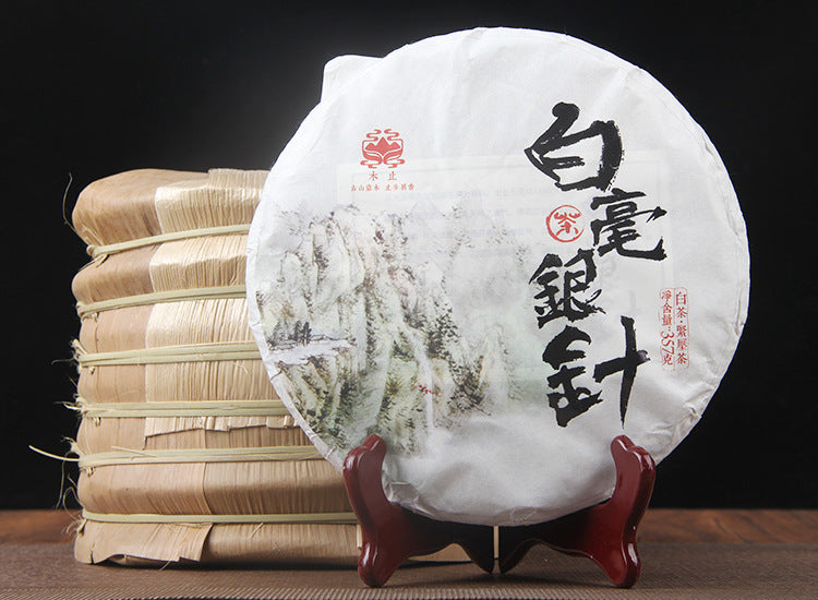 Raw Tea Yunnan White Tea Ancient Tree Single Bud Tea Moonlight White Single Bud Big Baihao Qizi Cake Tea 357g