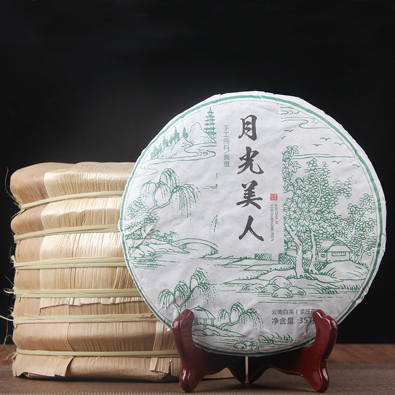 Yunnan Tea Puerh Tea Moonlight White Cake Jingmai Mountain Arborvitae 357g White Tea