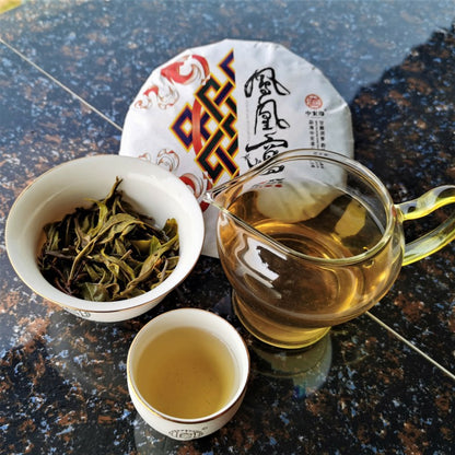 Phoenix Nest Ancient Tree Tea First Spring Pu-erh Raw Tea Leaves 200g Tall Pole Old Tree Cake Tea