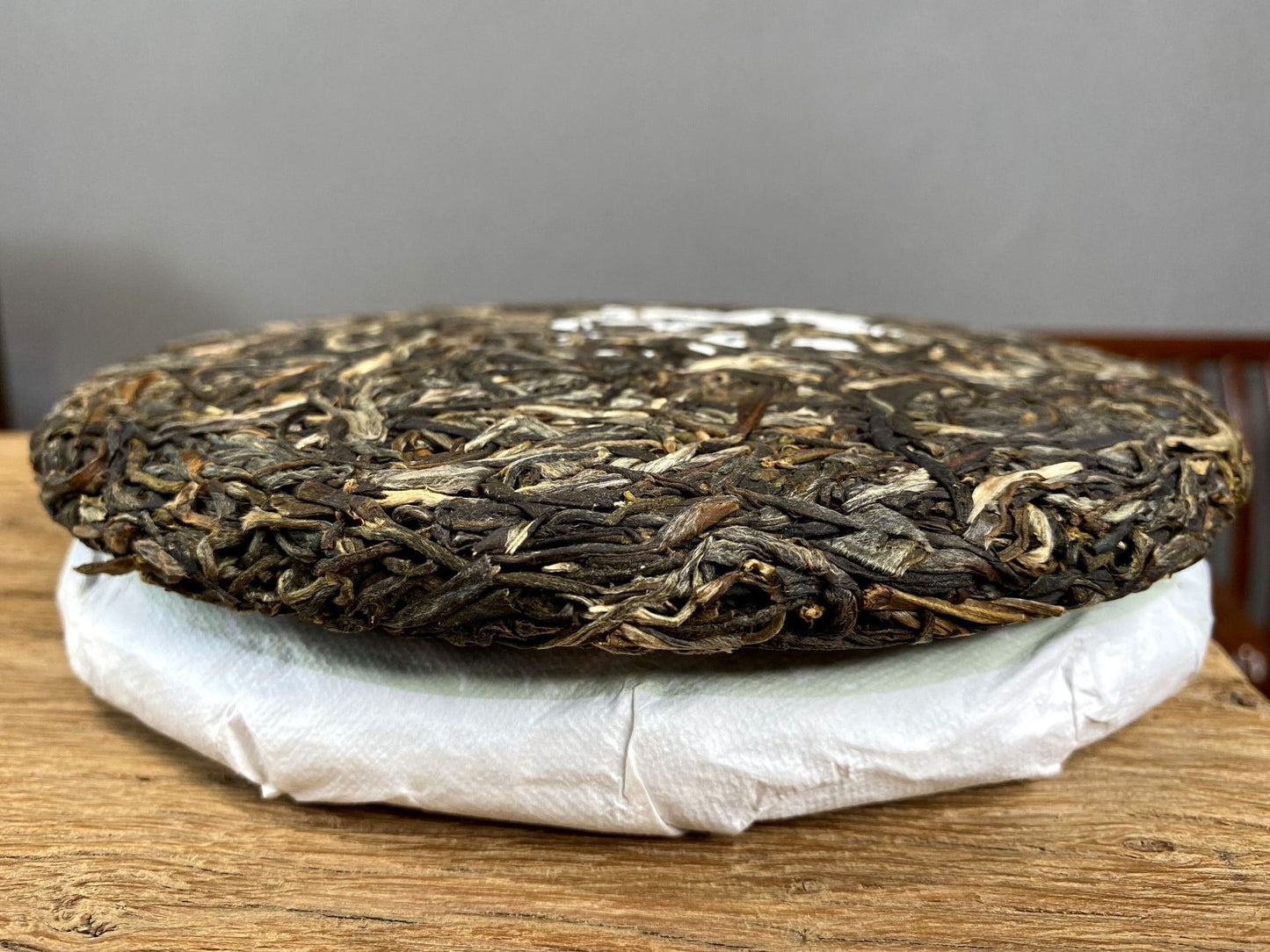 China Yunnan Pu'er Tea Lao Banzhang Pu'er Raw Tea Banzhang Raw Pu'er Tea Cake 357g