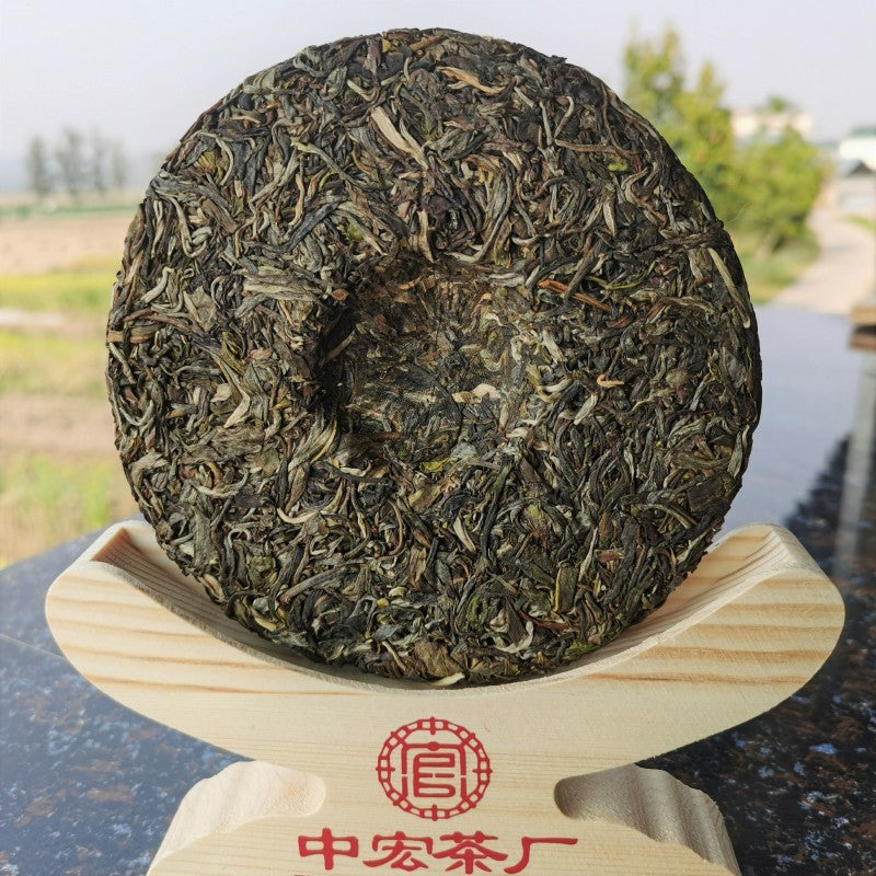 Phoenix Nest Ancient Tree Tea First Spring Pu-erh Raw Tea Leaves 200g Tall Pole Old Tree Cake Tea