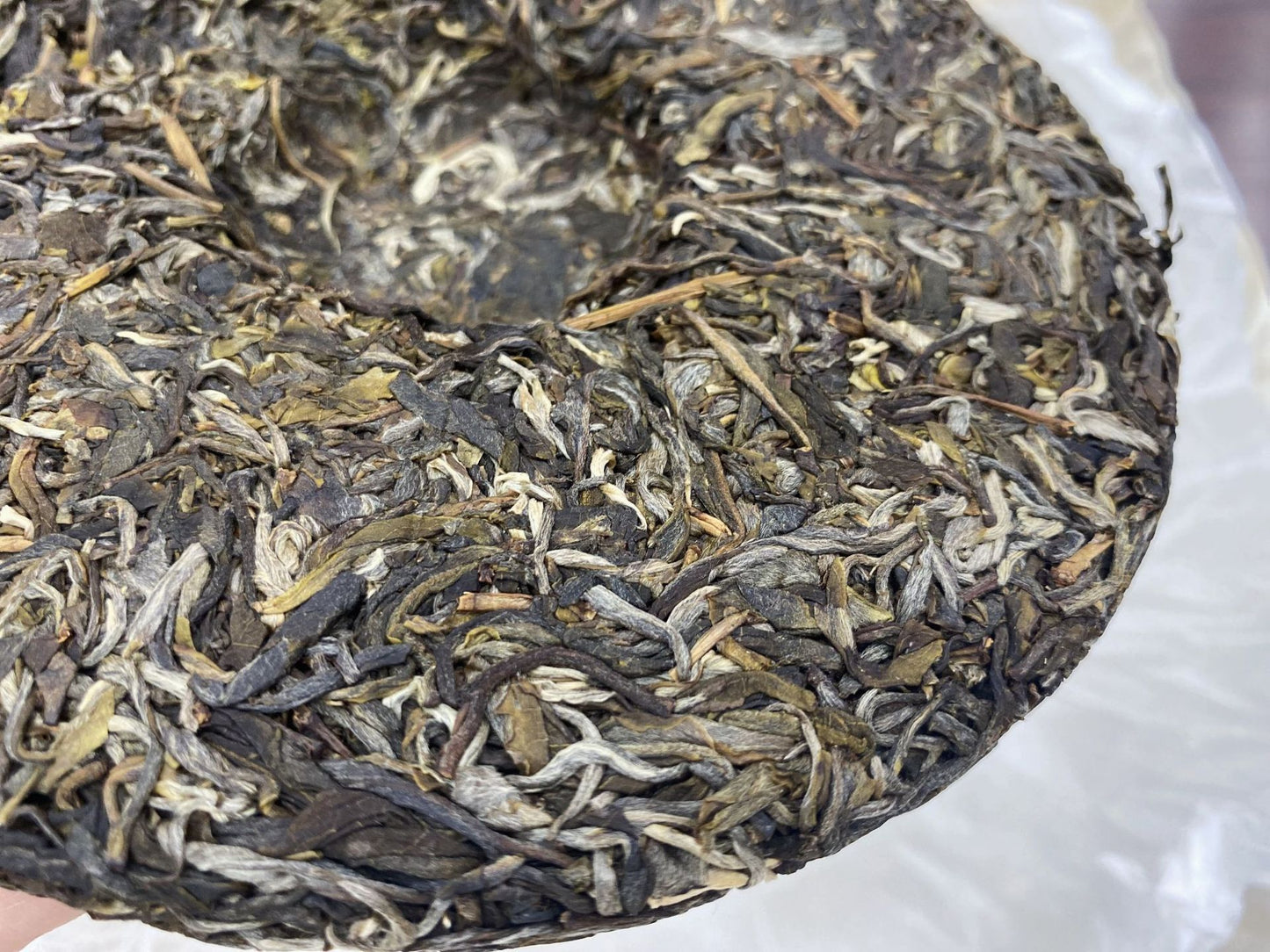 Ancient Tree Tea Yunnan Pu'er Tea Qizi Cake Tea 200g Jingmai Pu'er Raw Tea Orchid Scented Raw Tea Cake