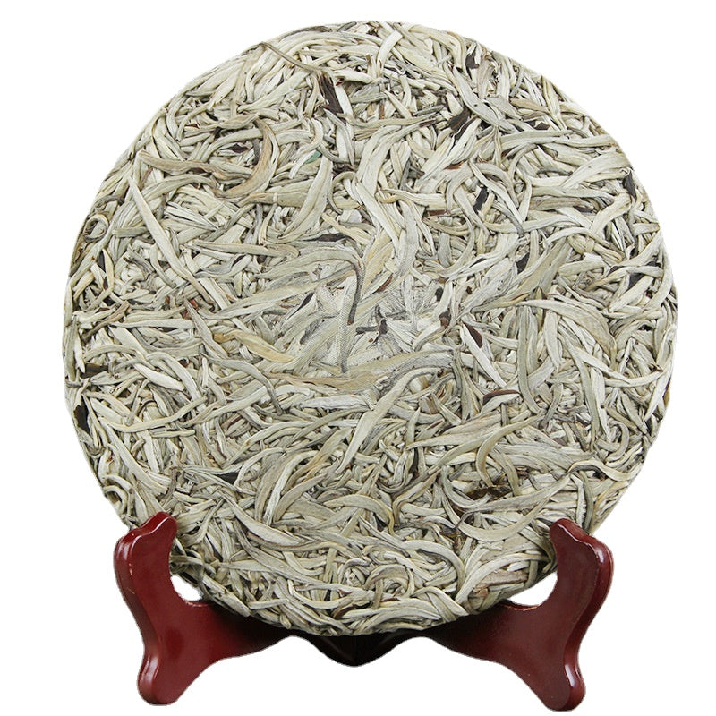 Raw Tea Yunnan White Tea Ancient Tree Single Bud Tea Moonlight White Single Bud Big Baihao Qizi Cake Tea 357g