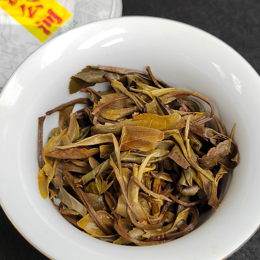 Yunnan Pu'er Tea 100g Yi Wusheng Tea Cake Ban Zhang Ripe Tea Cake Zhonghong Tea