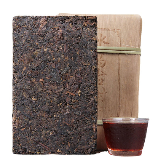 Puerh Tea Ripe Tea Icelandic Ancient Tree Camphor Tea Brick Ripe Tea Leaves Black Tea Yunnan Puerh Tea Ripe Tea 500g Brick